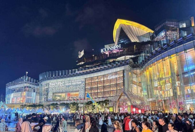Bangkok: White Orchid Chao Phraya River Dinner Cruise & Beer - Accessibility and Restrictions