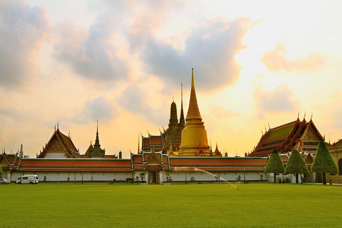 Bangkok's Royal Realms of the Chakri Dynasty - Grand Palace - Meeting and Pickup Details