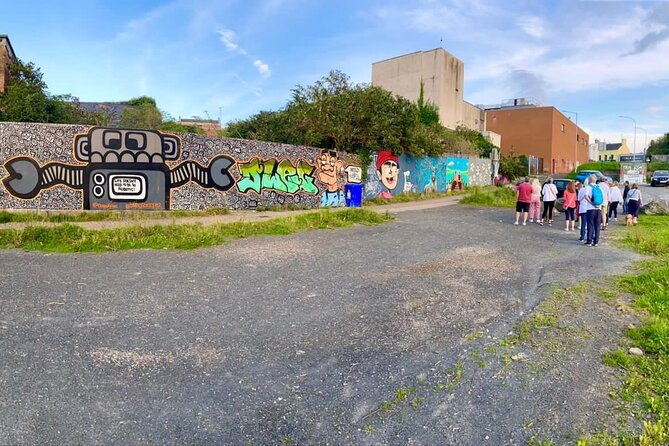 Bangor Street Art Walking Tour - Exploring the Street Art