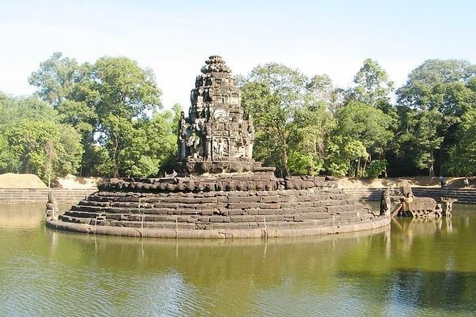 Banteay Srei & Grand Circuit by Private Tours - Transportation and Logistics