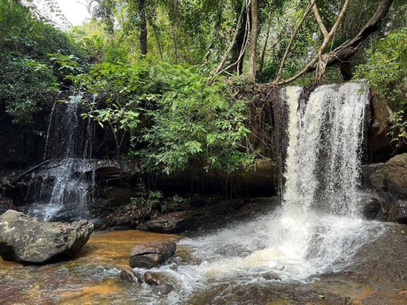 Banteay Srei Temple and Kbal Spean Trekking Private Tour - Inclusions and Important Information