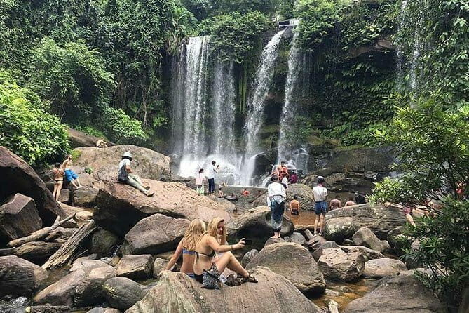 Banteay Srei Temple and Kompong Phluk Village Private Tour - The Sum Up