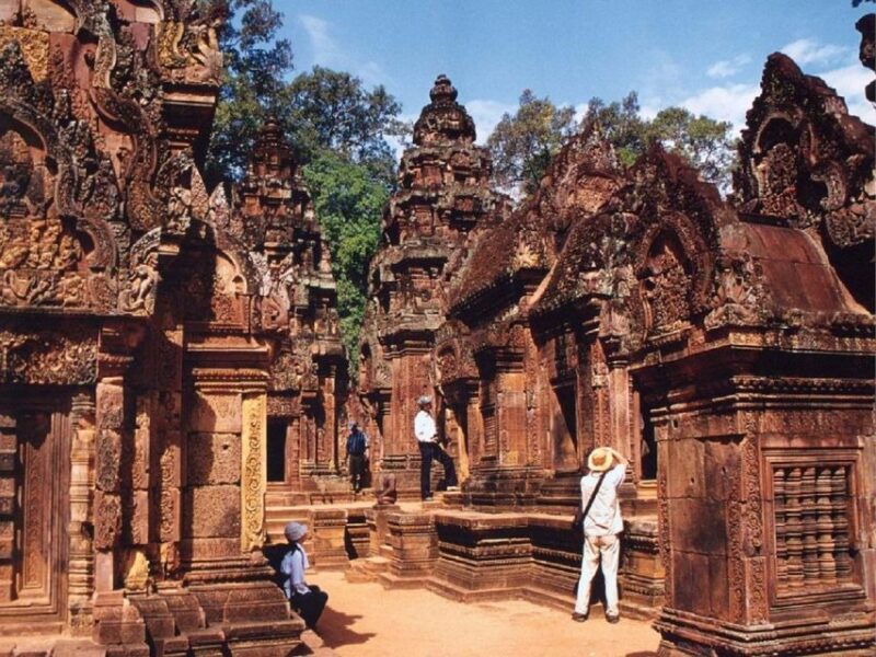 Bantreay Srei , Kbal Spean and Landmine Museum With Tuk Tuk - Driver Experience