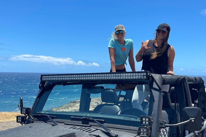 Banyan Tree & Blowhole Private Jeep Sunset Tour - Exploring the Banyan Tree