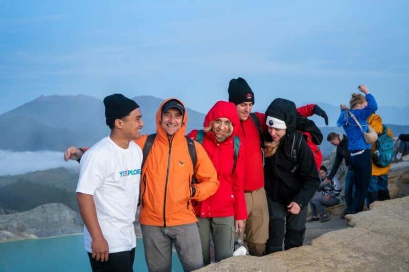 Banyuwangi/Bali: Ijen Crater Blue Fire & Sunrise Guided Tour - Key Points
