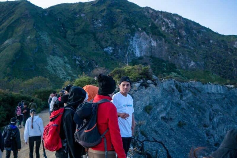Banyuwangi/Bali: Ijen Crater Blue Fire & Sunrise Guided Tour - The Experience in Detail