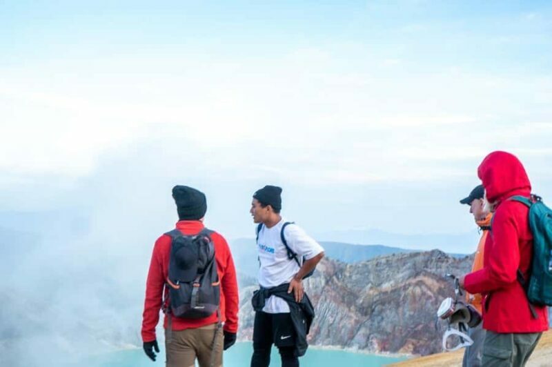 Banyuwangi/Bali: Ijen Crater Blue Fire & Sunrise Guided Tour - Who Should Consider This Tour?