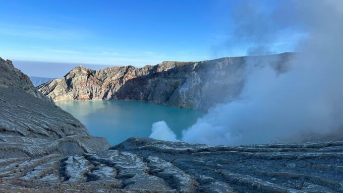 Banyuwangi/Bali: Mount Ijen Midnight Blue Fire Guided Tour - Customer Reviews