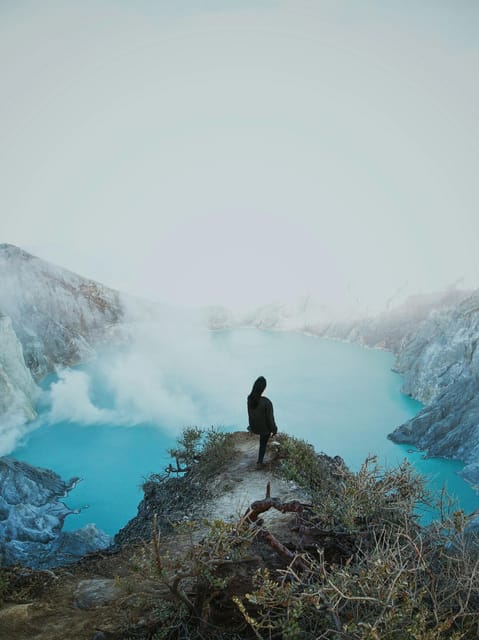 Banyuwangi: Beautiful of Ijen Crater With Local Guide - National Park Entry and Safety