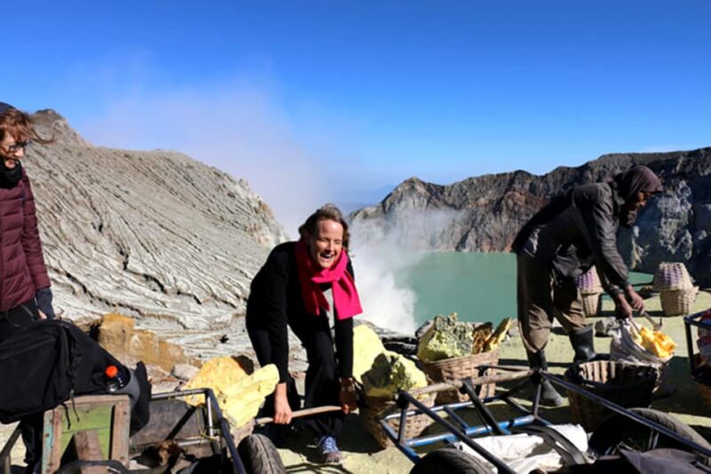 Banyuwangi : Mt Ijen With Tour Guide and Transfer Service - Important Information