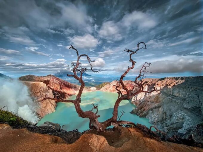 Banyuwangi : Mt Ijen With Tour Guide and Transfer Service - Booking and Reservation
