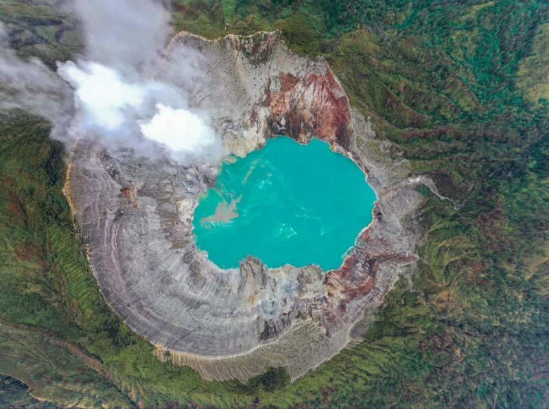 Banyuwangi or Bali Sunrise Ijen Vulcano Hiking All Inclusive - Key Points