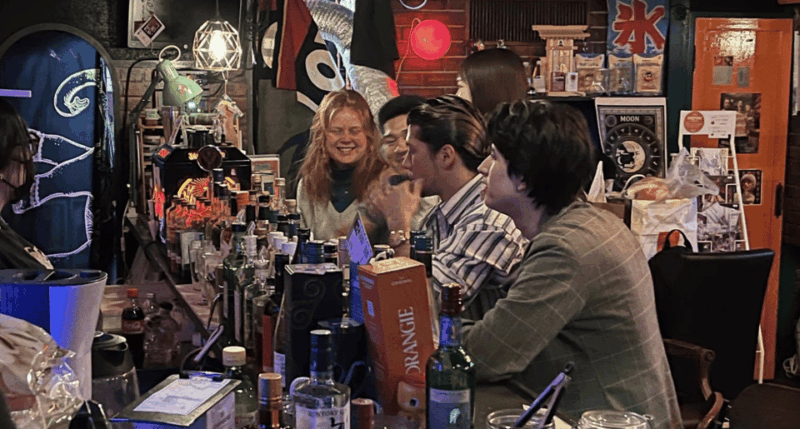 Bar Hopping: Create Lasting Memories With TOMODACHI Guides! - Key Points