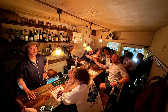 Bar Hopping Tour With Local Guide in Shinjuku - Exploring Shinjukus Nightlife