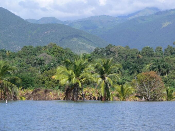 Barahona: Lake Enriquillo Discovery Tour - Frequently Asked Questions
