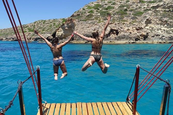 Barca Samba: the Best Boat Experience in Mallorca - Reasons to Choose Barca Samba