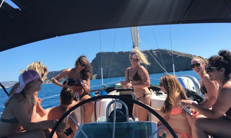 Barcelona: 2-Hour Private Boat Cruise - Experience Highlights