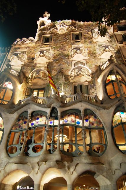 Barcelona: 4-hour Private Guided Walking Tour - Pricing and Booking