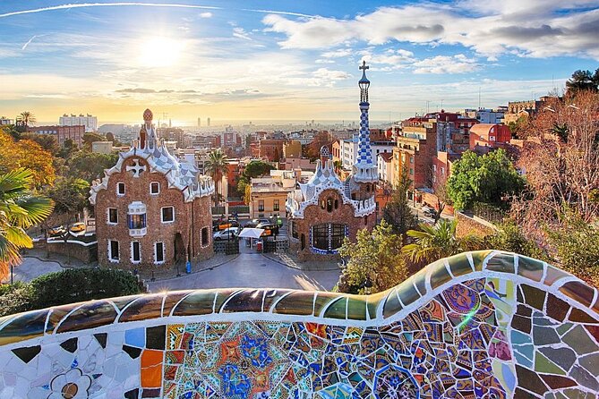 Barcelona Airport BCN Round-Trip Transfer in Private Van - Group Size Options