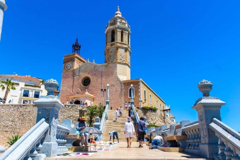 Barcelona AIRPORT: Holidays in SITGES - Traveler Information and Instructions
