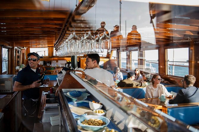Barcelona Americas Cup Sailing Experience - Onboard Amenities and Services