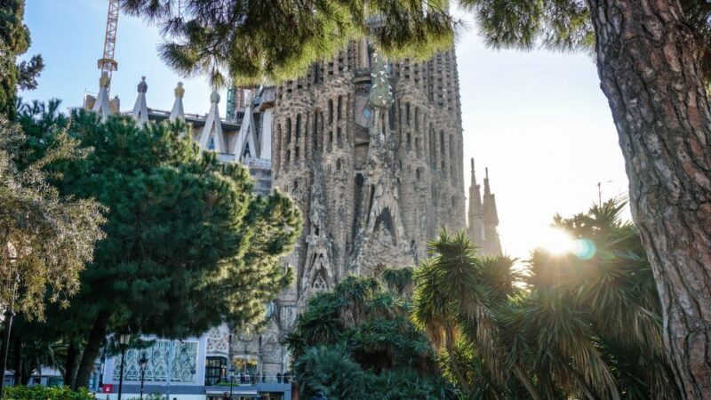 Barcelona : Bachelorette Party Outdoor Smartphone Game - Pricing