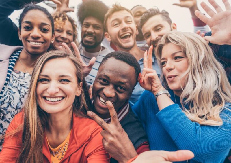 Barcelona : Bachelorette Party Outdoor Smartphone Game - Explore the City