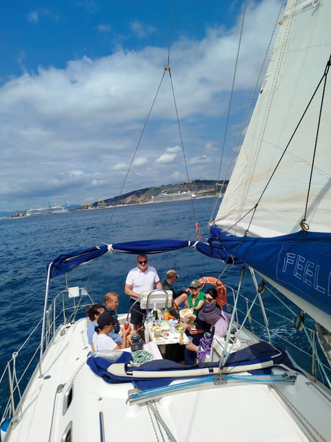 Barcelona Badalona : Sailboat Tour, Snacks, Drinks, Swimming - Customer Feedback and Ratings
