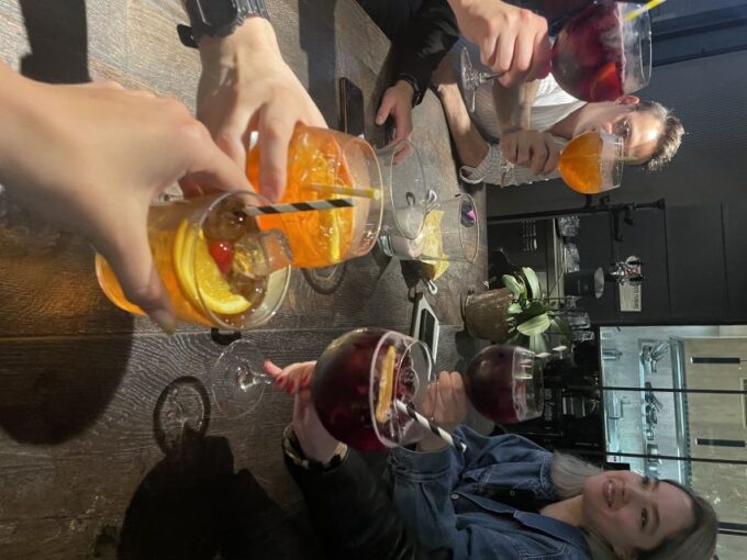 Barcelona : Bar Hopping - Getting to the Meeting Point