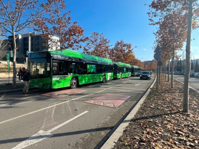 Barcelona: Barcelona Airport To/From Girona City Center - Trip Duration and Route