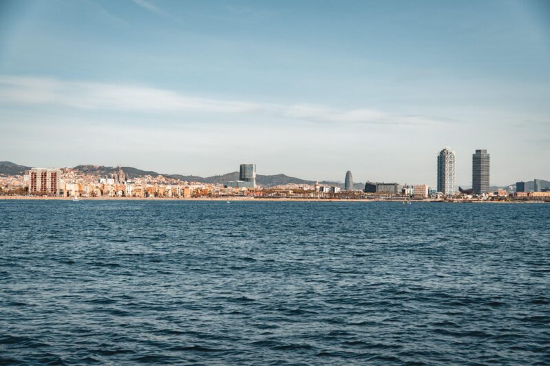 Barcelona: Barcelona's Best Brunch Boat Party - Getting There