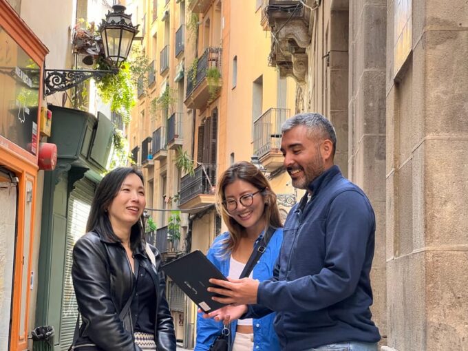 Barcelona: Barri Gotic Small Group Walking Tour - FAQ