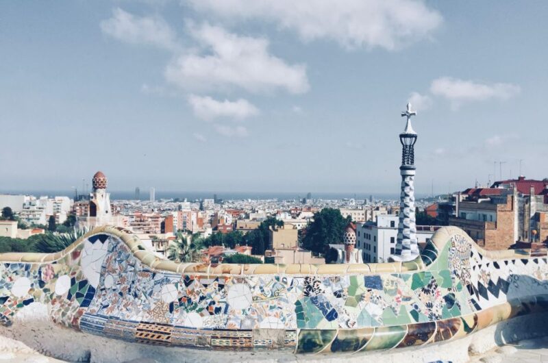 Barcelona: Best of Barcelona Walking Tour - Monuments, Museums, and Galleries