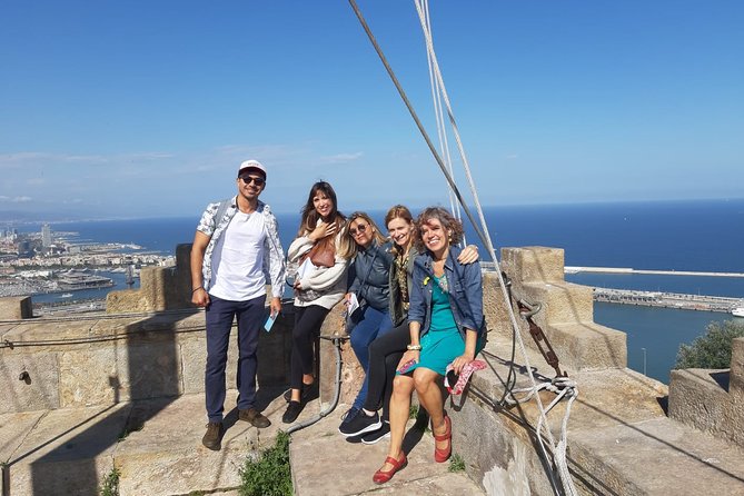 Barcelona Best Views: Old Town, Cable Car, Montjuic Castle & Magic Fountain Show - Highlights of the Experience