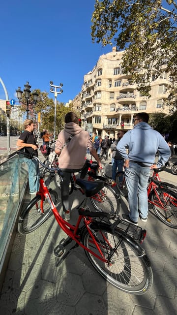 Barcelona: Bike or E-Bike City Tour With Tapas - Customer Feedback