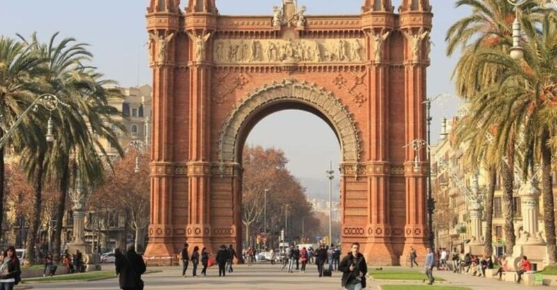 Barcelona : Bike Tour With A Guide - Booking Information