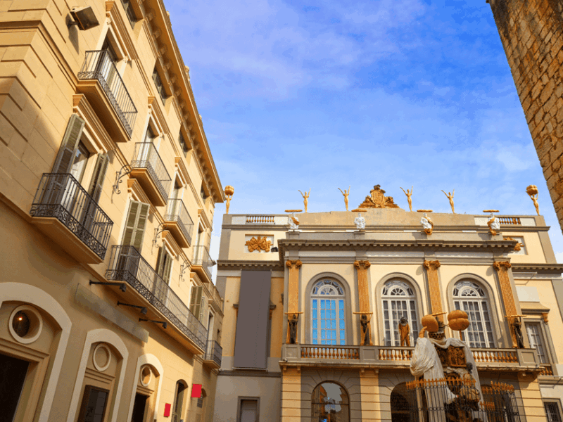 Barcelona: Carcassonne & Dali Tour - What to Bring for the Tour