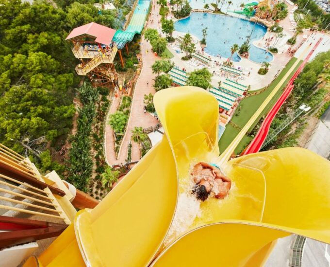 Barcelona: Caribe Aquatic Park Full-Day Ticket With Transfer - Flexible Booking and Cancellation Policy