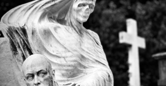 Barcelona: Cemetery Tour - Gothic Graves & Local History - Transportation to Montjuïc Cemetery