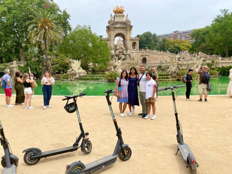 Barcelona: Central Park E-bike Tour / E-Scooter Tour - Itinerary Highlights