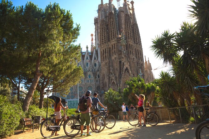 Barcelona City Highlights Bike Tour - Included Highlights