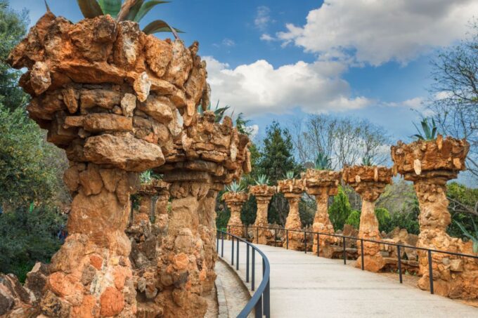 Barcelona: City Highlights Full-Day Private Guided Tour - Preparing for the Tour