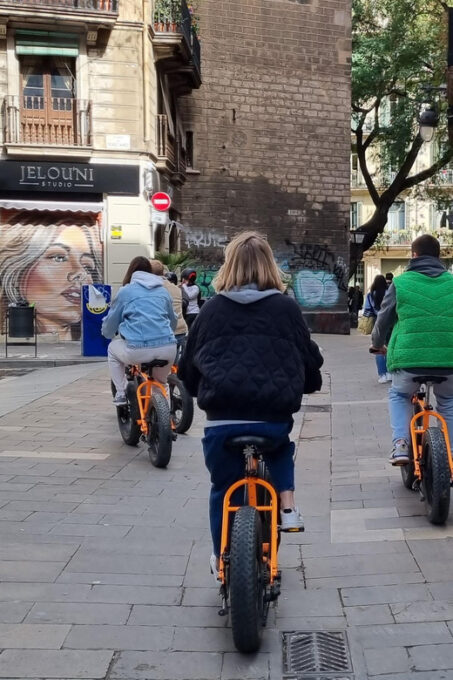 Barcelona: City Highlights Guided E-Bike Tour - Tour Duration and Cancellation