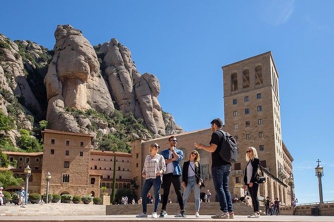 Barcelona City + Montserrat Tour - Tour Inclusions