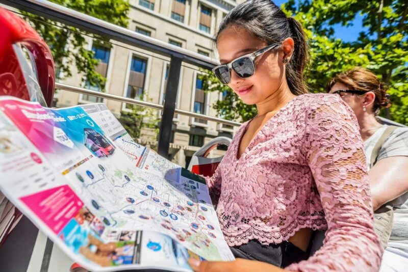 Barcelona: City Sightseeing Hop-On Hop-Off Bus Tour - Tour Experience and Features