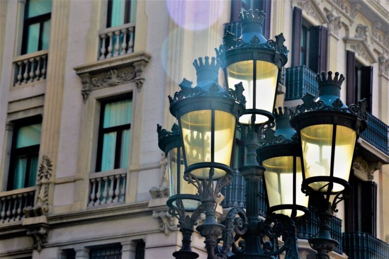 Barcelona: Ciutat Vella, a Self-Guided Secret City Game - Key Points