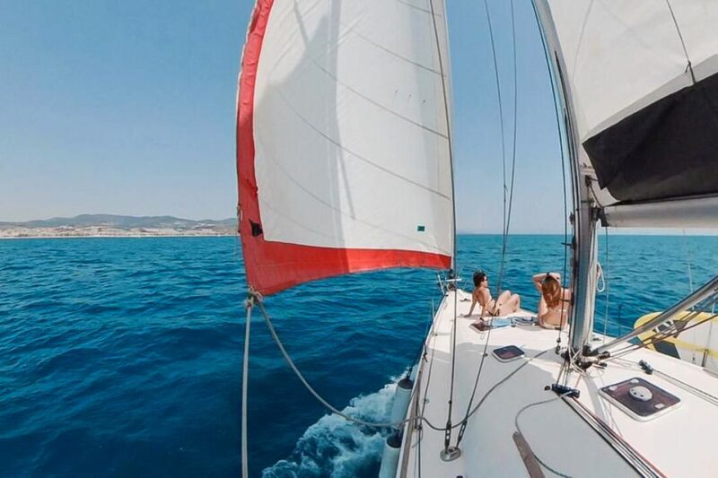 Barcelona: Coastline Boat Trip With Snacks and Cava - Private Group Option Available