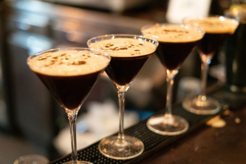 Barcelona: Cocktail Master Class by Mixologist With Tapas - Tapas and Private Chef Service