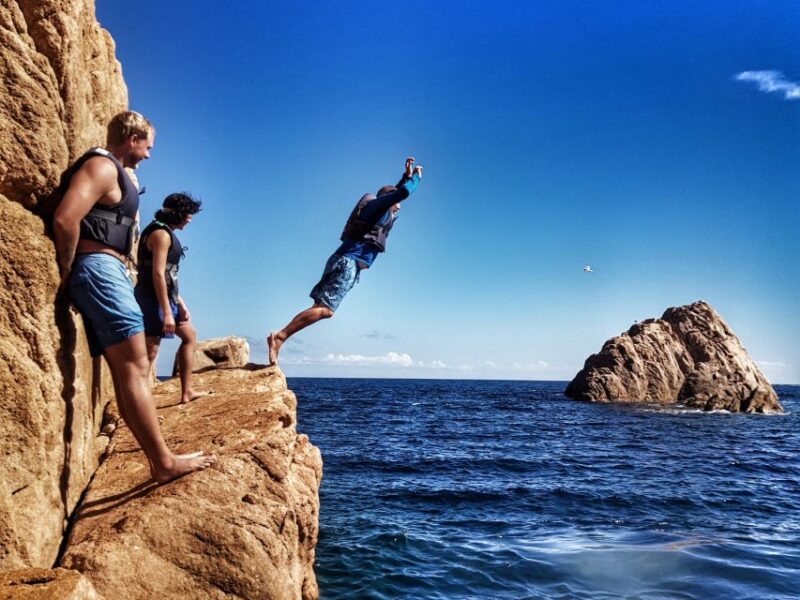 Barcelona: Costa Brava Hiking, Sea Kayaking & Lagoon Dipping - Hiking the El Camino De Ronda