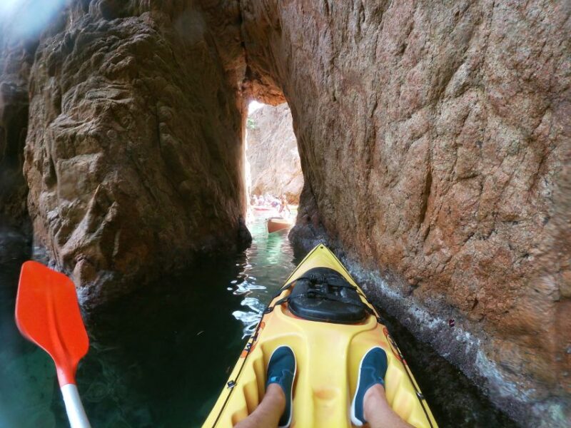 Barcelona: Costa Brava Kayak and Snorkel Tour With Lunch - Snorkeling and Picnic